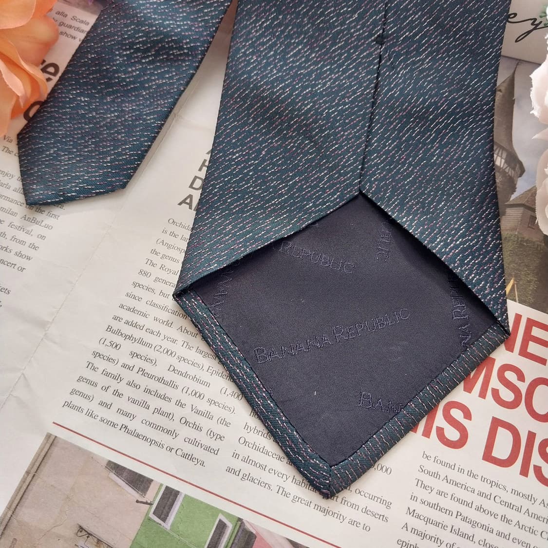 바나나 리퍼블릭 실크 네이비 패턴 넥타이 9.9cm A등급 K1303
 상품이미지7