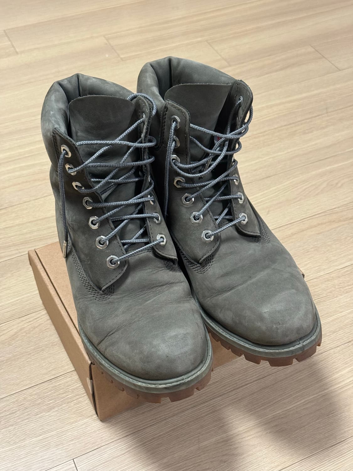 팀버랜드 프리미엄 부츠 6인치 / 프리마로프트 / 그레이 스웨이드 265 상품이미지2