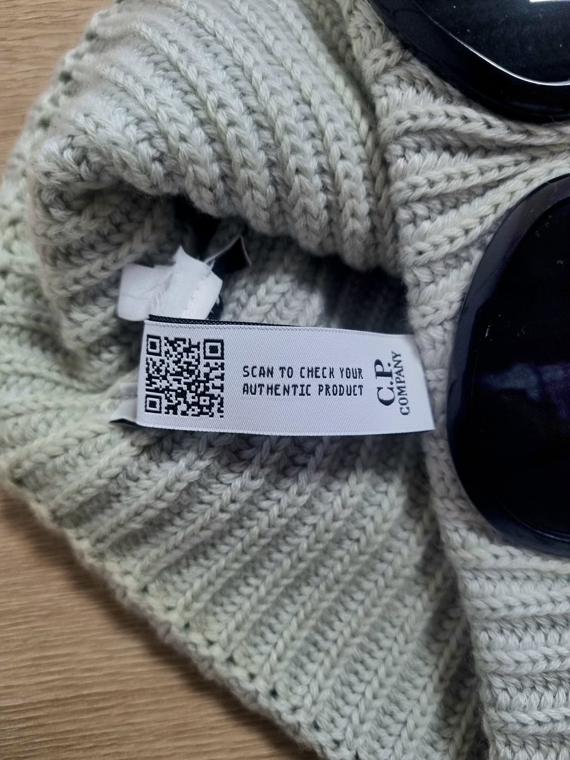 CP컴퍼니 비니 상품이미지6