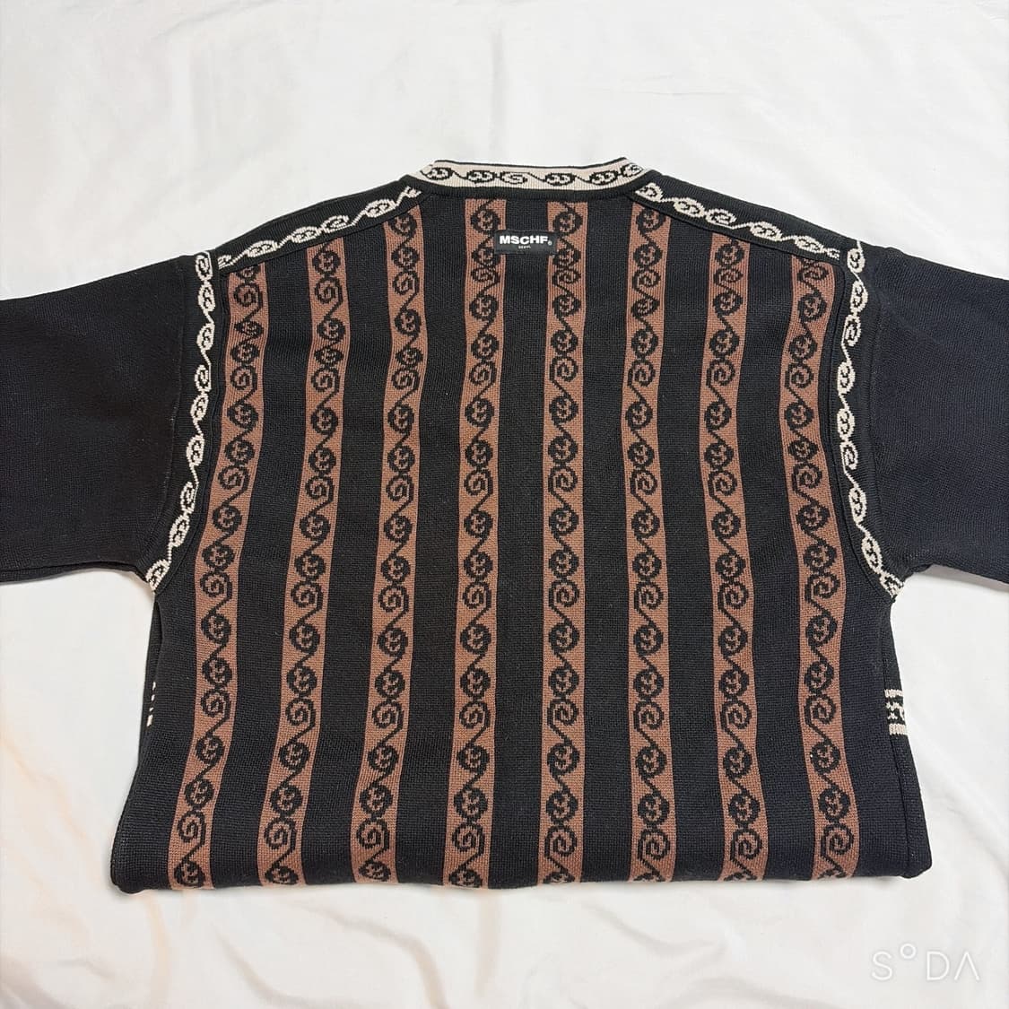 미스치프 로즈 자카드 숏슬리브 가디건 상품이미지9