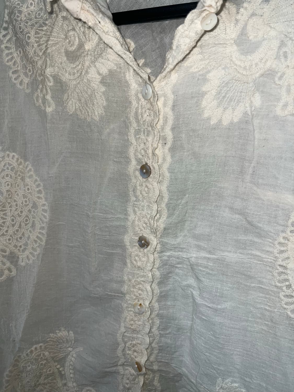 반팔 화이트 블라우스 free 상품이미지3