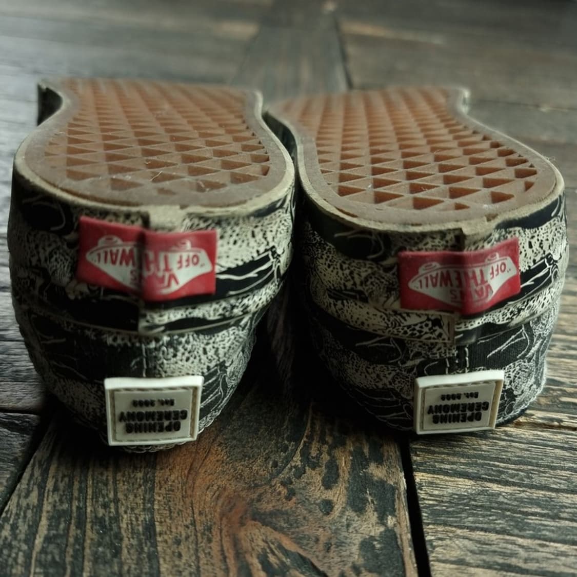 [반스 X 오프닝세레모니] 멀티 패턴 에센틱 스니커즈 M19737 상품이미지6