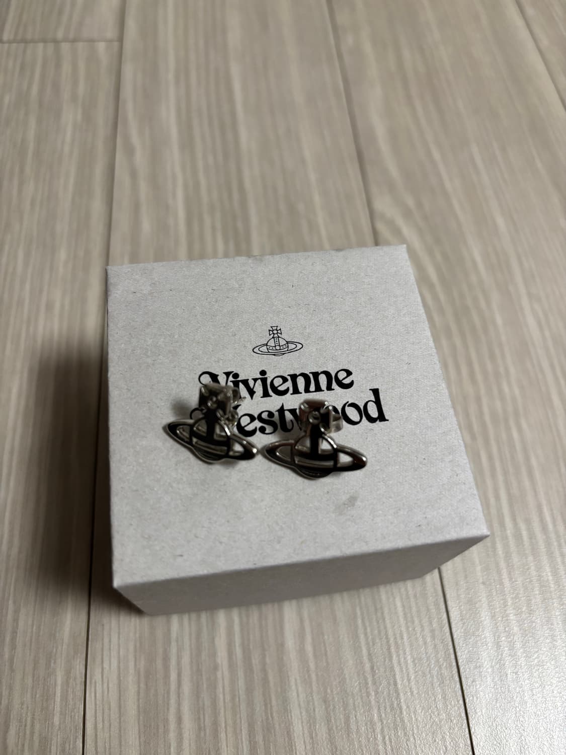비비안웨스트우드 LUCY 귀걸이 상품이미지4