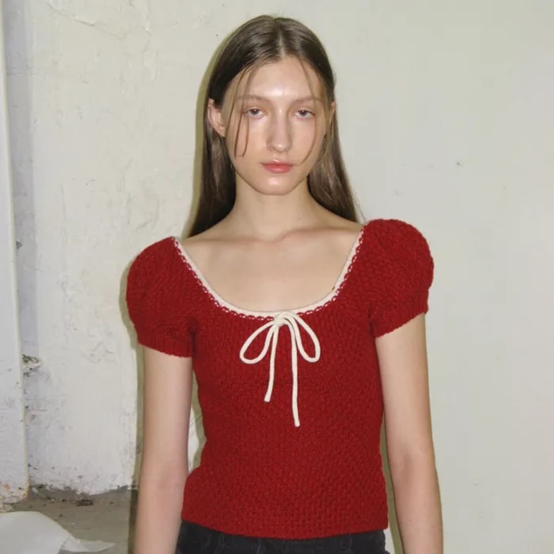 Puff half knit top 뉴진스 하니 착용 상품이미지2