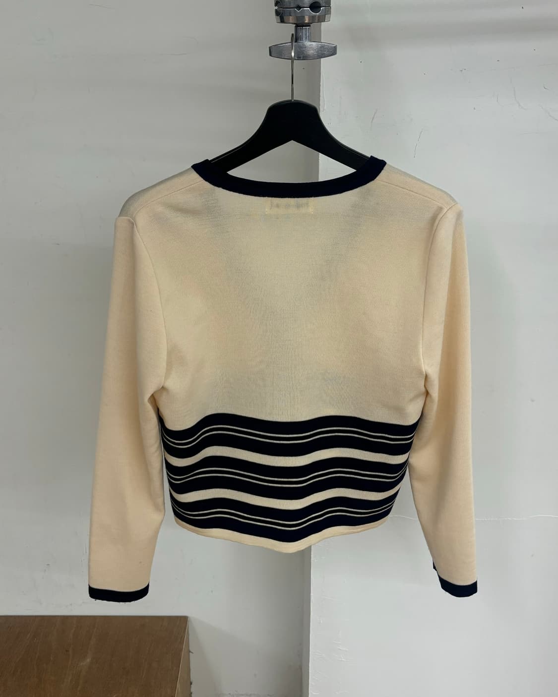 이브 생 로랑 아이보리 스트라이프 니트 가디건 상품이미지6