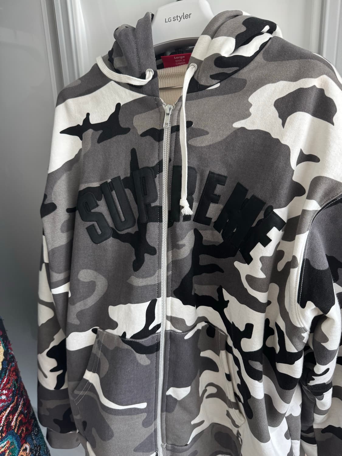 슈프림 아크 써멀 후드집업 스노우카모 L 상품이미지1