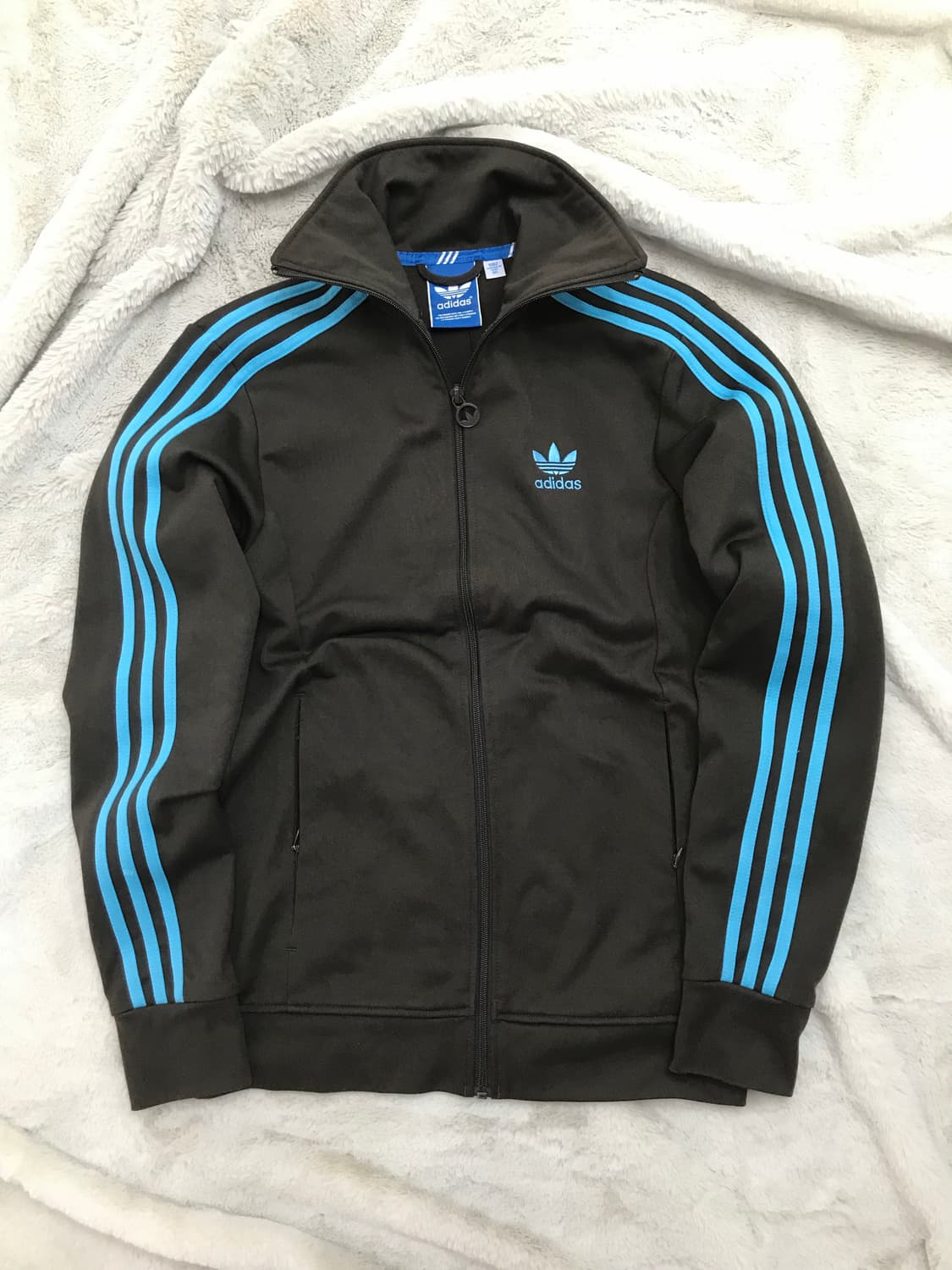 < Adidas Mint Chocolate Track Jersey > 상품이미지7