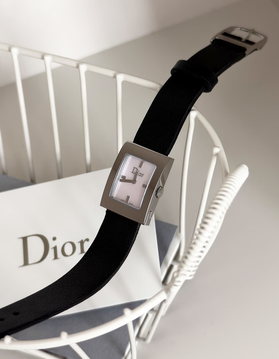 디올 마리스 핑크 쉘 시계 상품이미지3