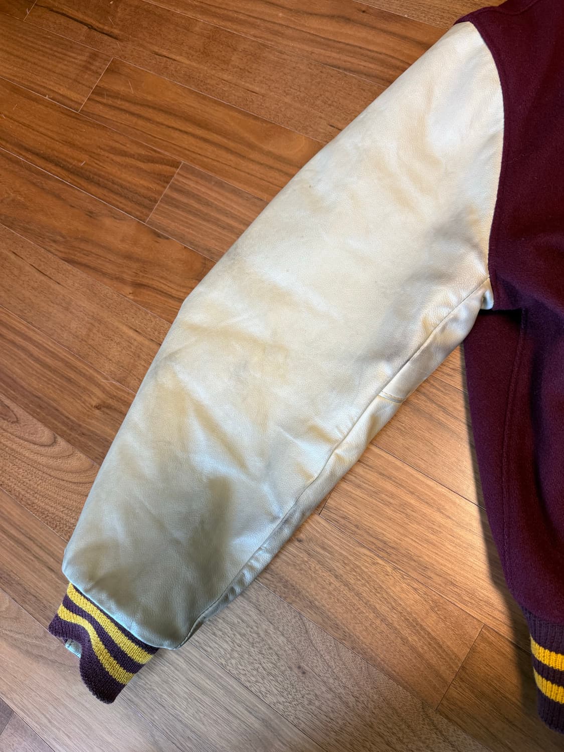 90s USA 골든베어 바시티 자켓 상품이미지3