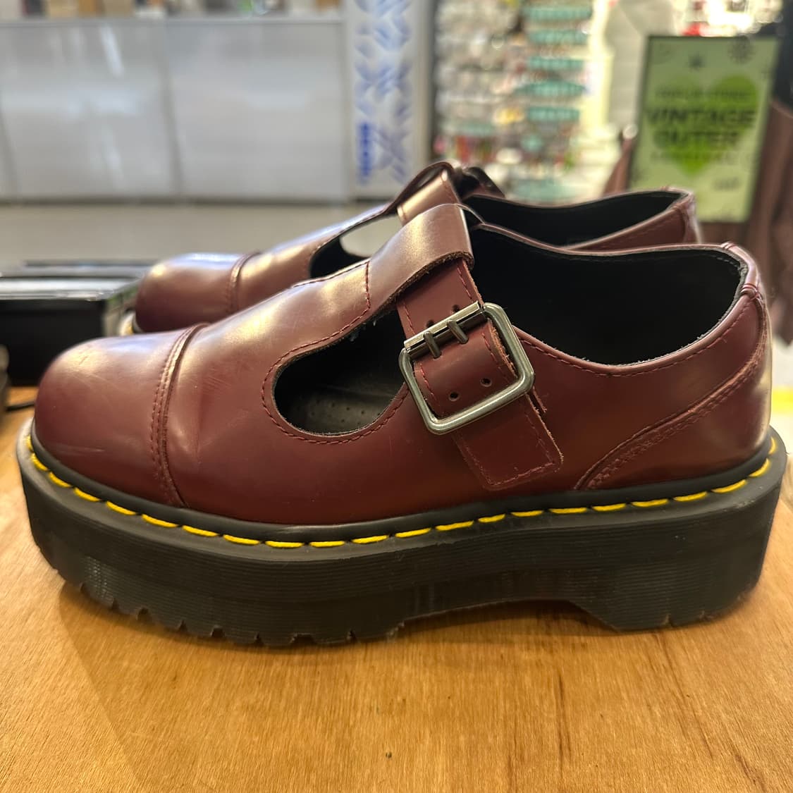 닥터마틴 메리제인 쿼드 ‘버건디’ 상품이미지3