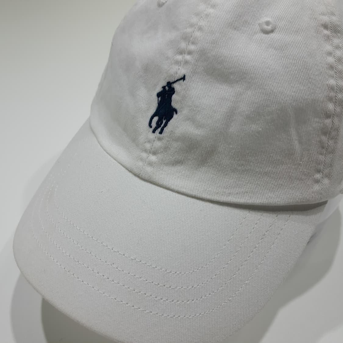CL488 폴로 다크네이비 자수 화이트 볼캡 모자 상품이미지1