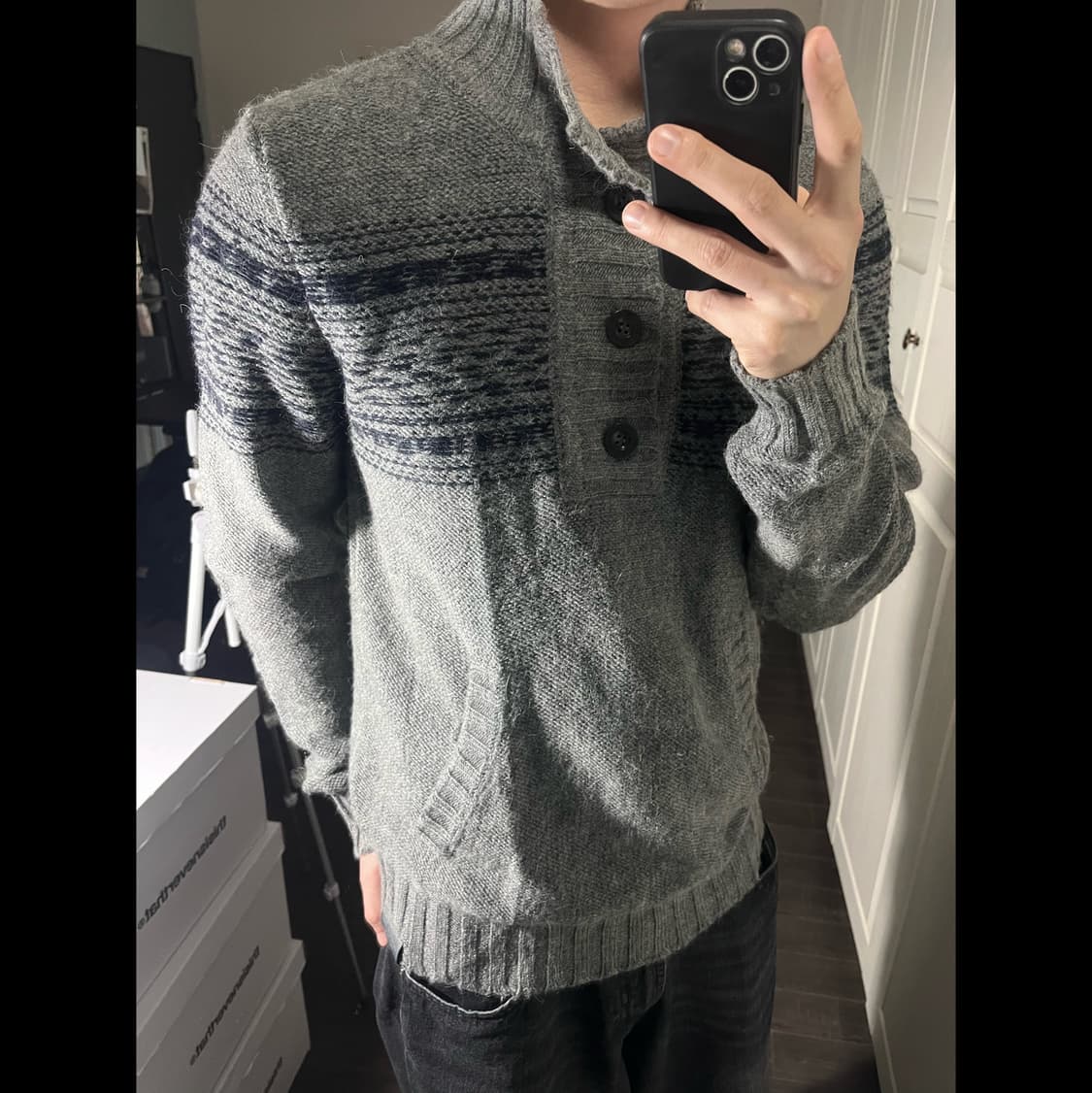 [100] CKJeans 켈빈클라인진스 버튼 니트 상품이미지1