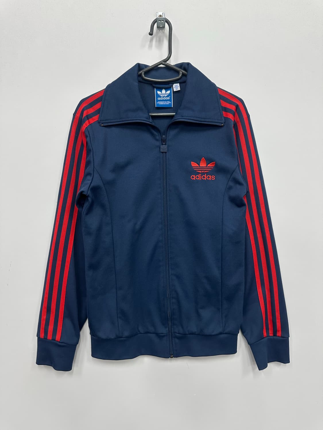 아디다스 남빨 져지 트랙탑 상품이미지1