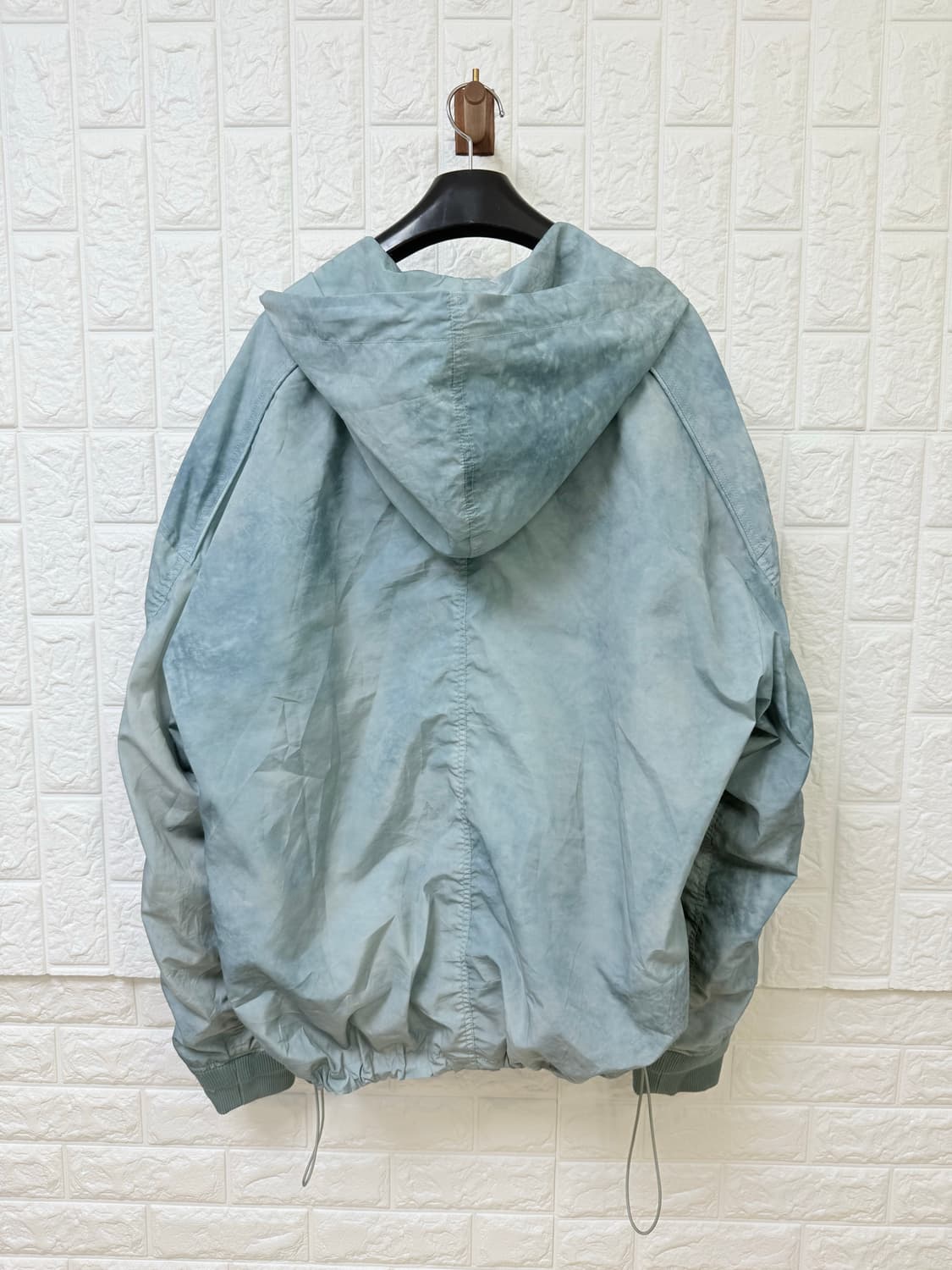 (24 FW 새상품급) 준지 바람막이 폴리 퍼커링 후드 (L) 상품이미지2