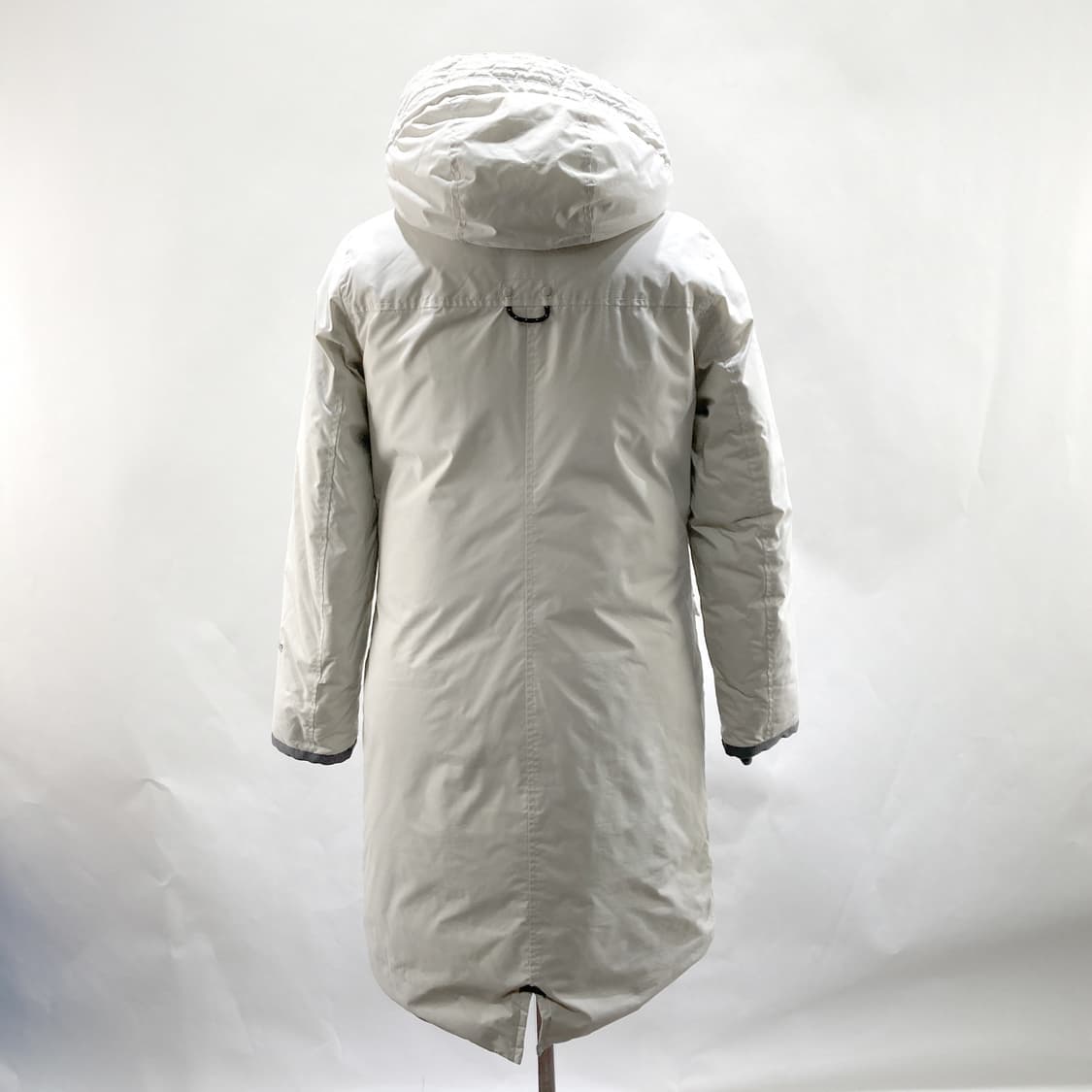 아이더 여성구스다운롱패딩 연그레이 M 상품이미지3