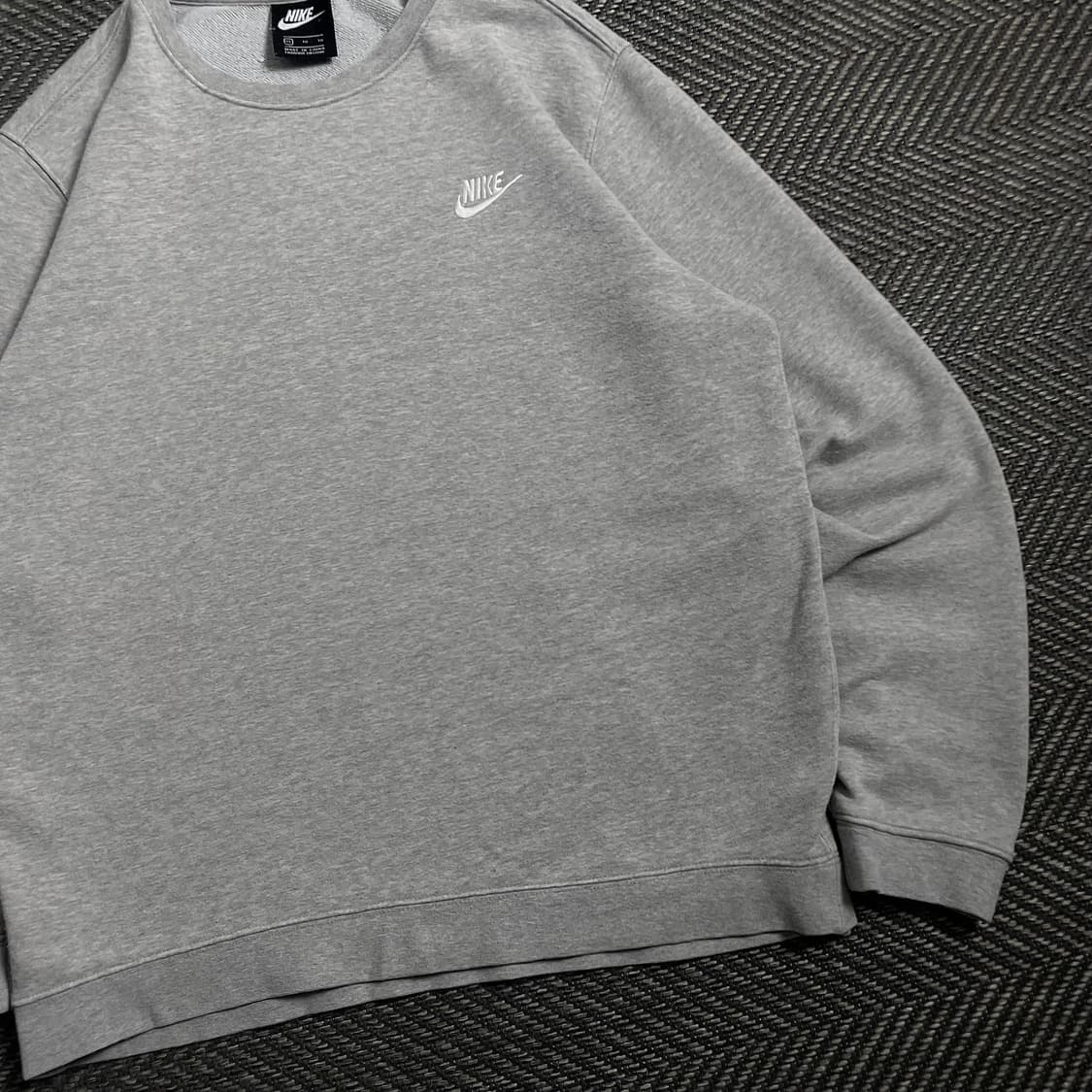 나이키 NSW 자수 로고 크루넥 긴팔 티셔츠o 4595 상품이미지2