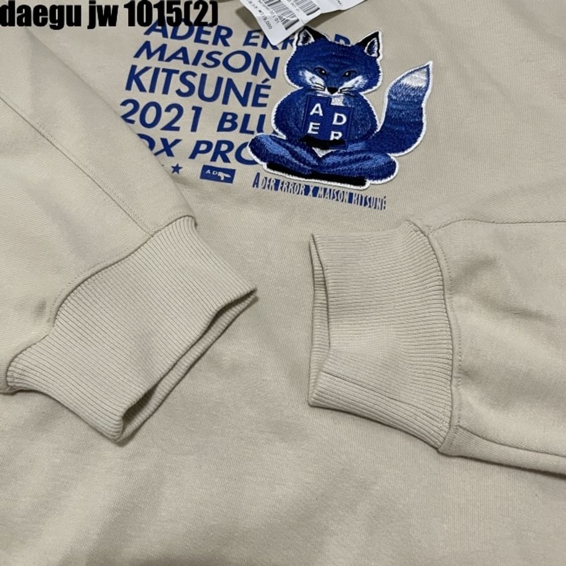 아더에러 메종키츠네 콜라보 새상품 맨투맨 상품이미지4