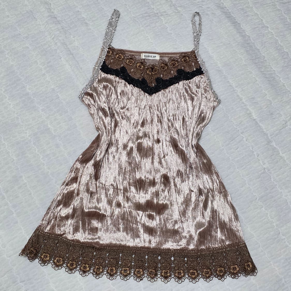 라떼갸루 모리걸 레이스 벨벳 슬리브리스 상품이미지1