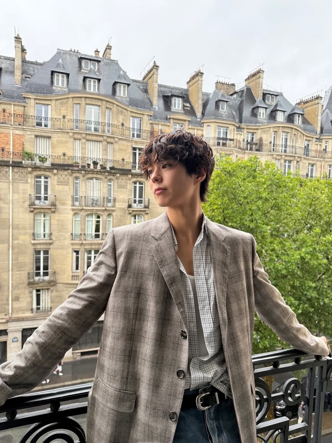 [박보검님 착용] 셀린느 25AW 프린스오브웨일즈 체크 자켓 상품이미지2