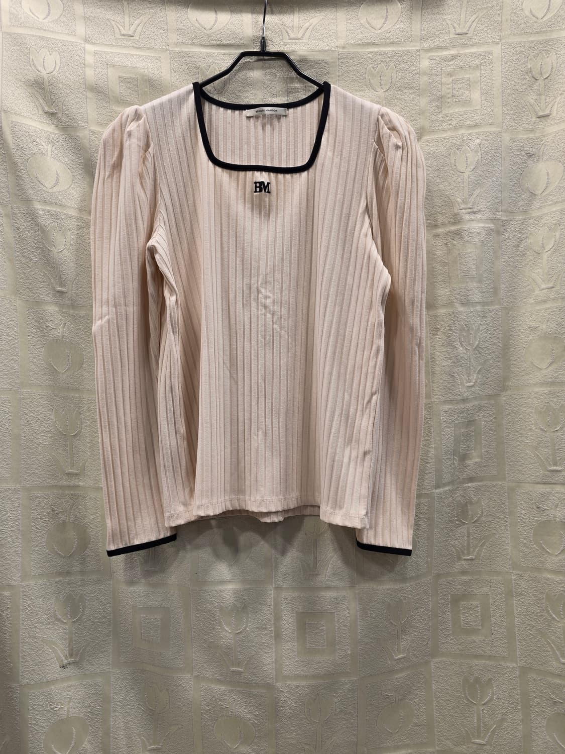 비뮤즈맨션 스퀘어넥  티셔츠 프리사이즈 상품이미지2