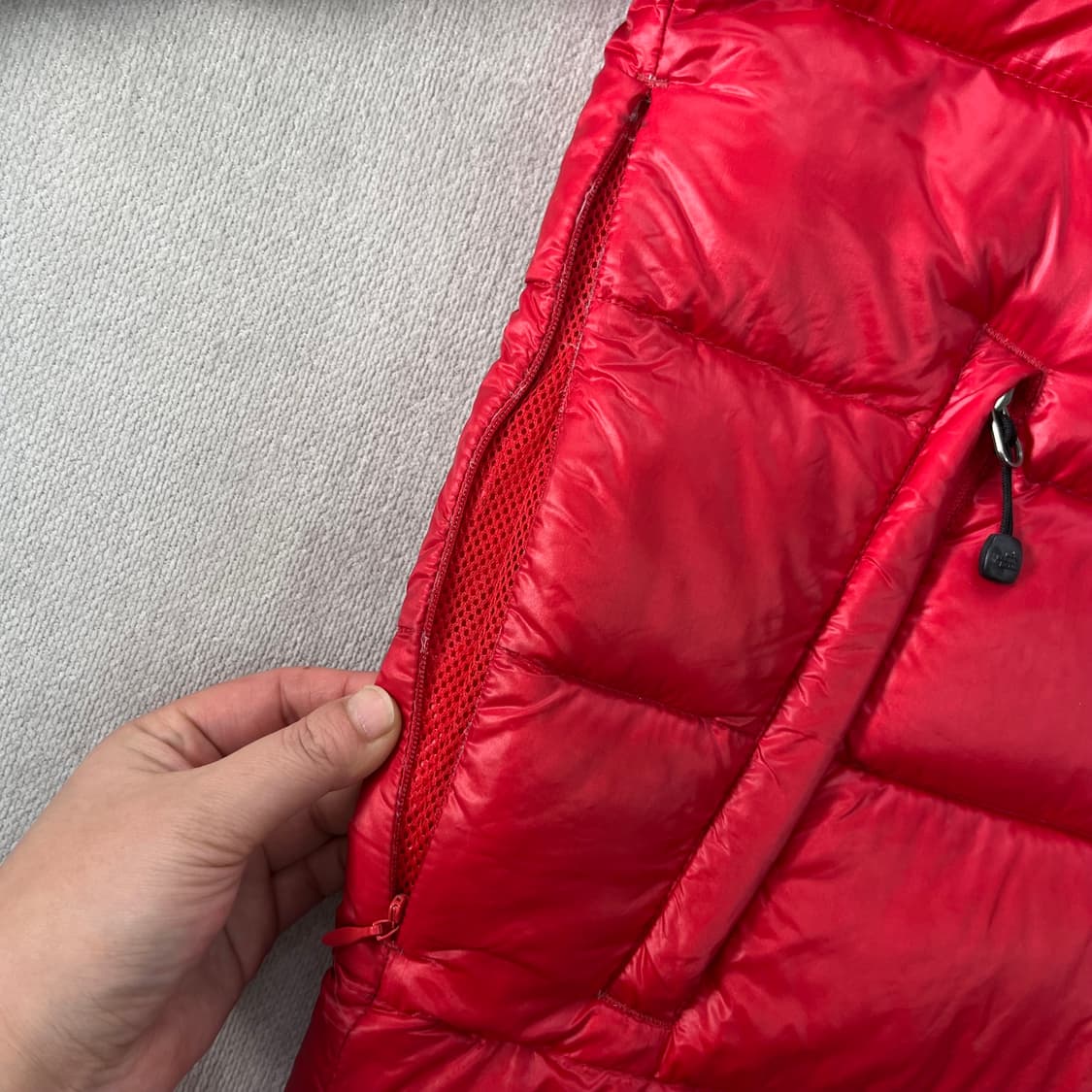 100 노스페이스 700 눕시 필파워 레드 패딩 상품이미지5