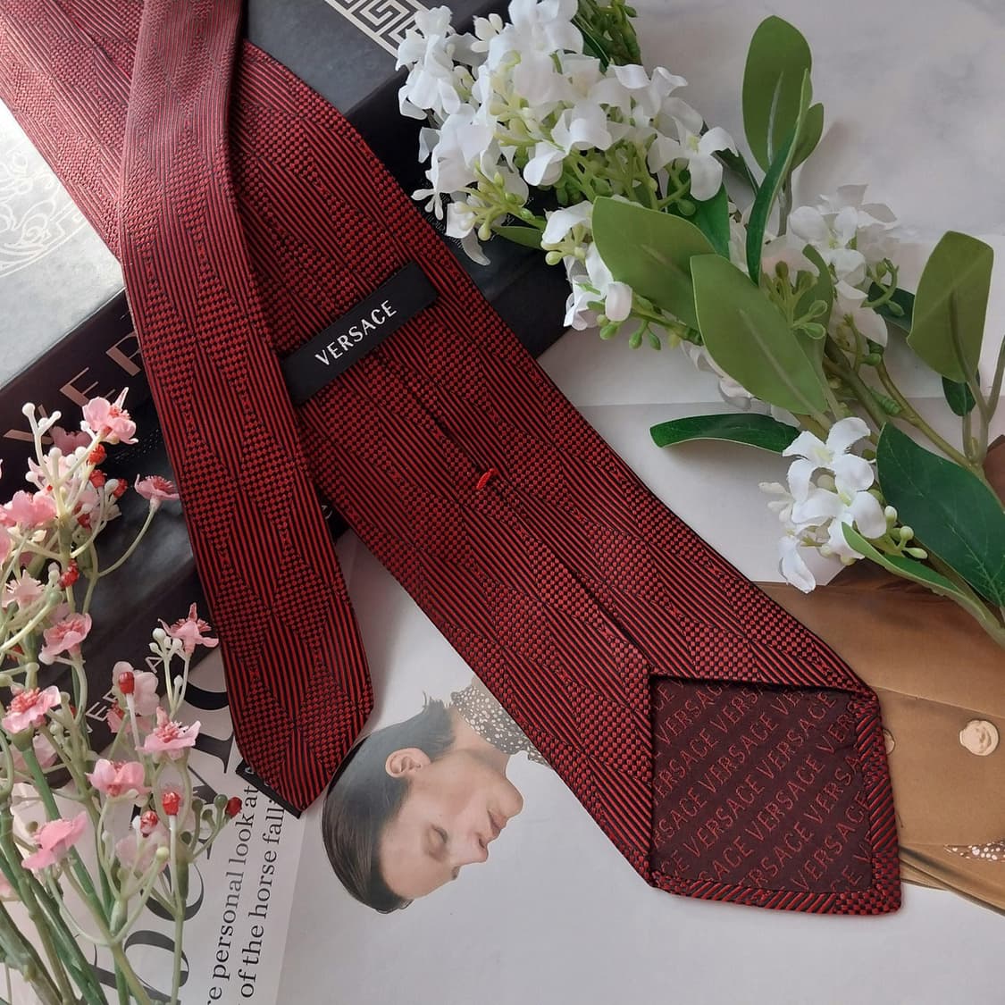 베르사체 실크 메두사 패턴 슬림 넥타이 7.7cm A+등급 K1613
 상품이미지5