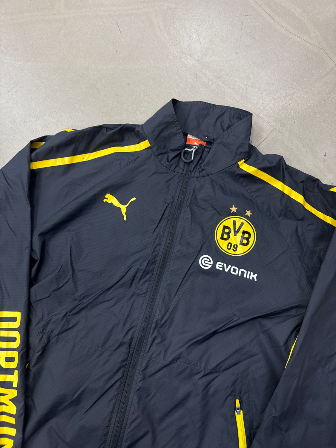 푸마 도르트문트 바람막이 M 상품이미지2