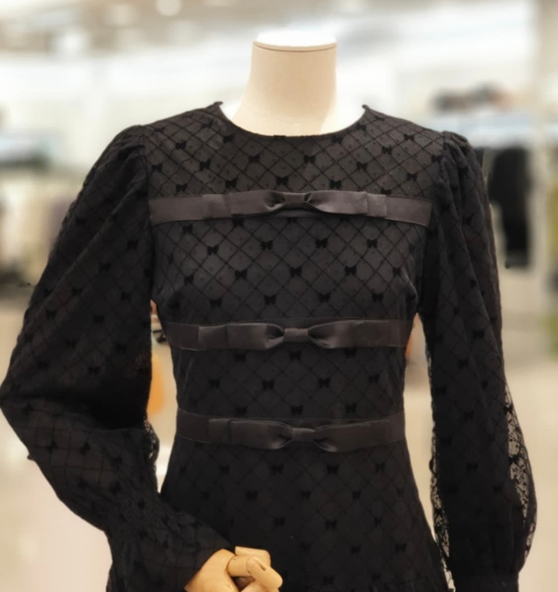 샤틴 블랙 리본 레이스 롱 원피스 상품이미지1