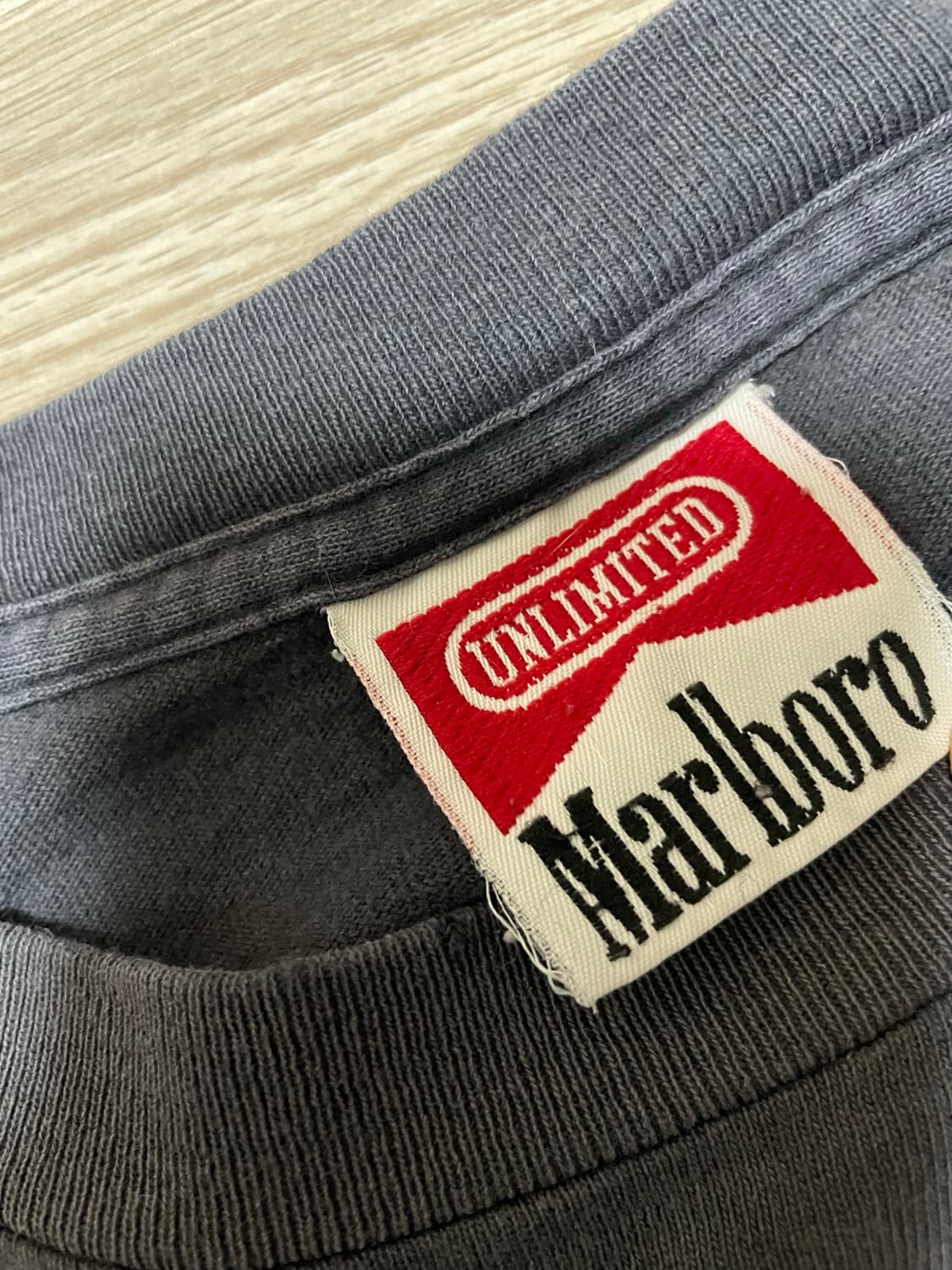 90s 빈티지 말보로 언리미티드 티셔츠 상품이미지3
