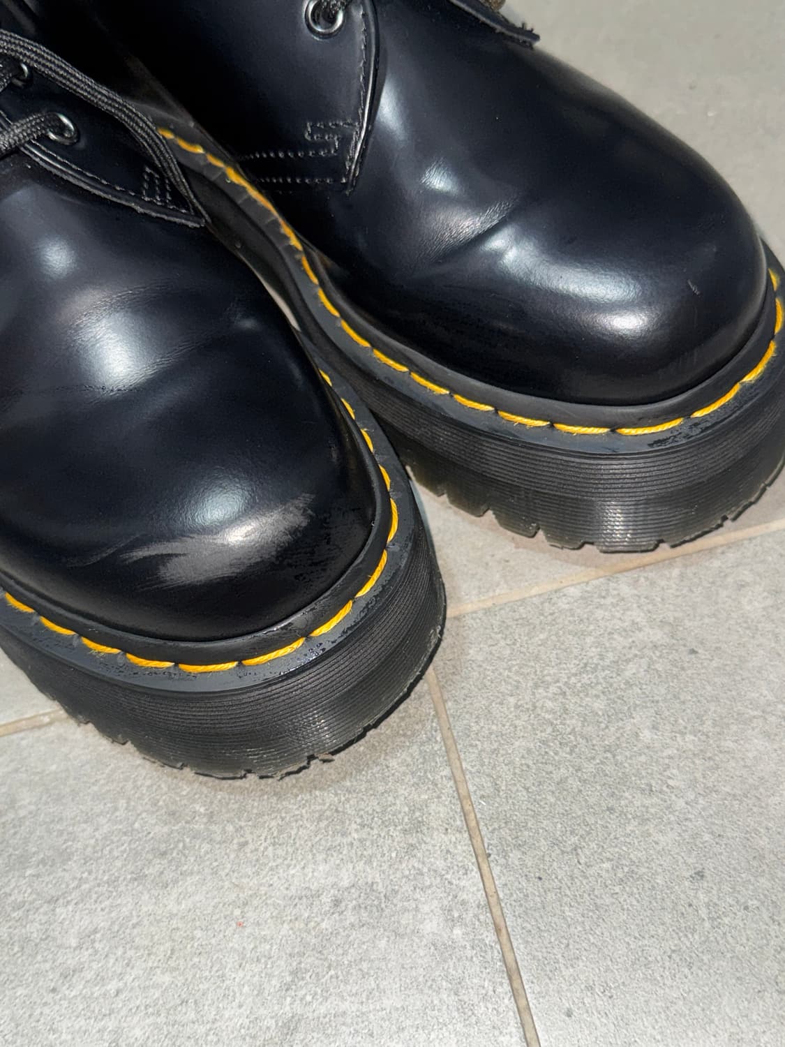 닥터마틴 1461 쿼드 블랙 250 상품이미지9