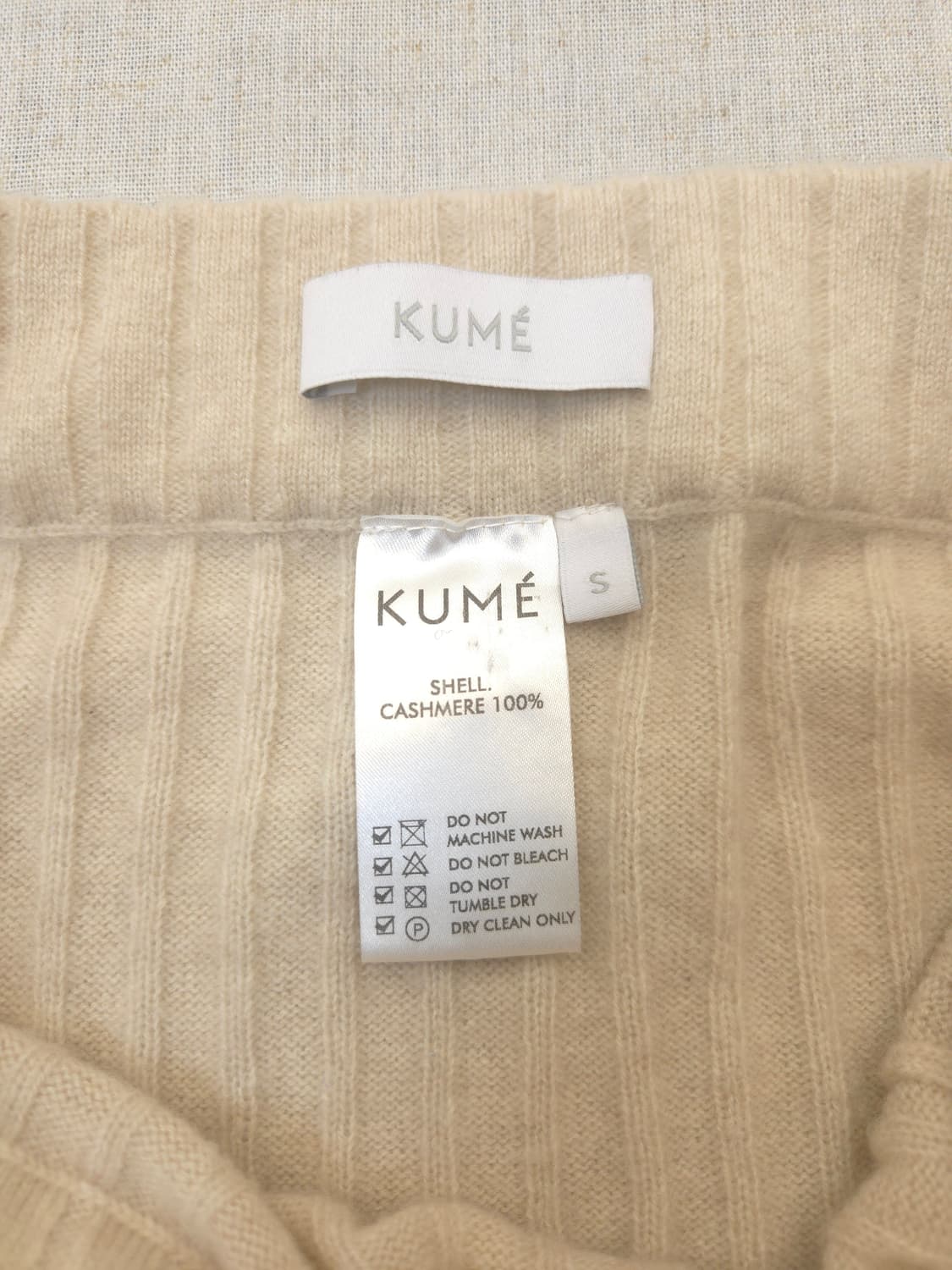 쿠메 아이보리 캐시미어 니트 플레어 스커트 상품이미지3