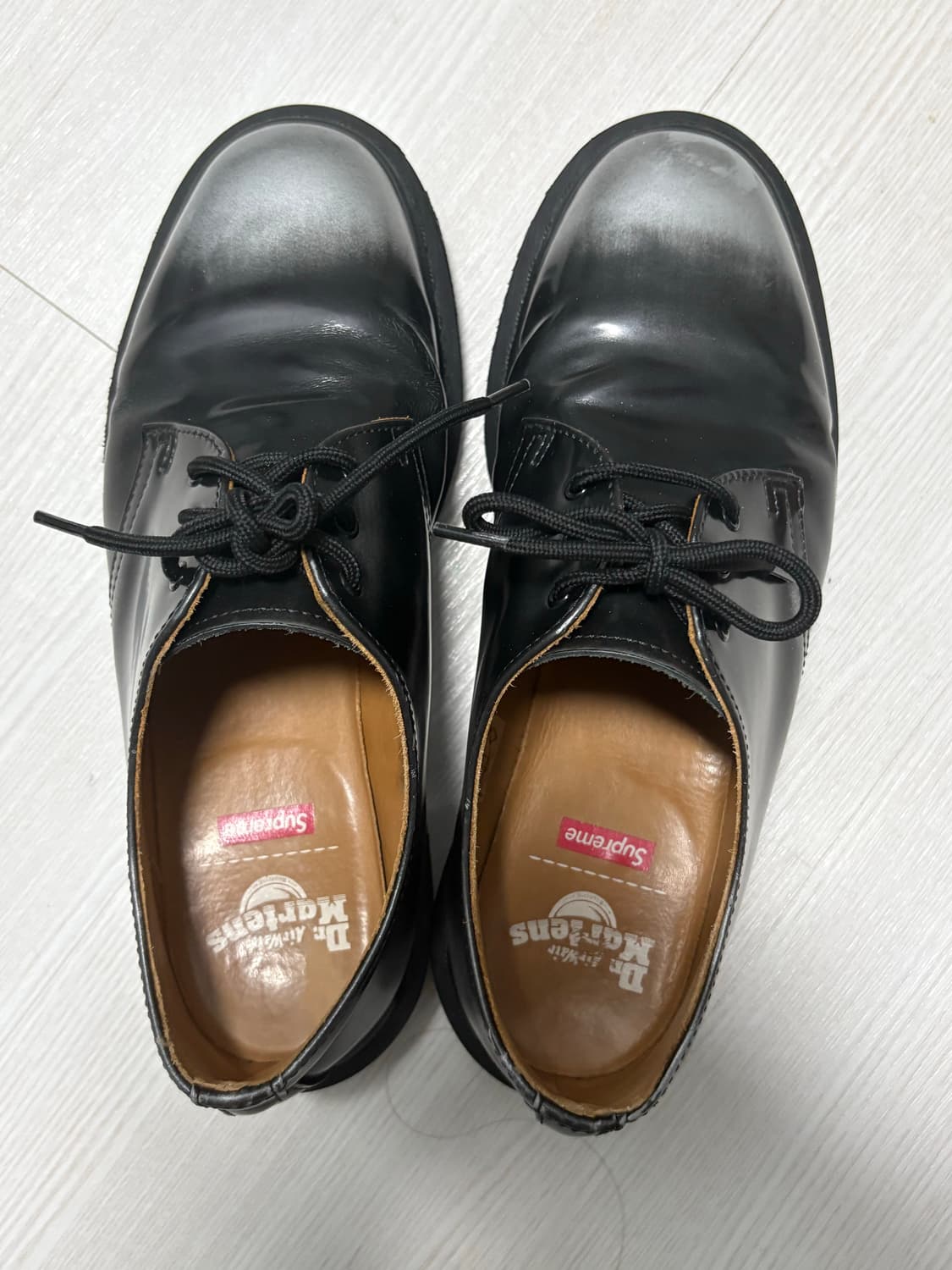 슈프림 닥터마틴 1461 그레이 실버 상품이미지3