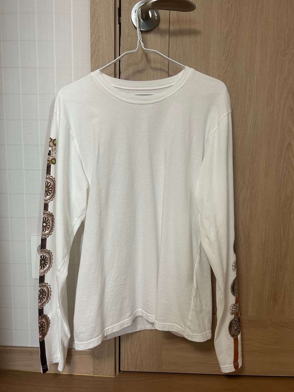 캐피탈 크루 롱슬리브 상품이미지1