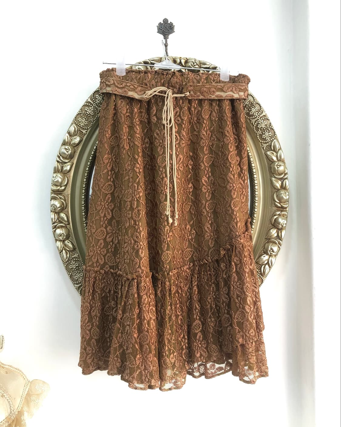 brown lace belt detail midi skirt  상품이미지1