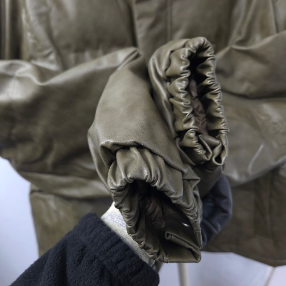 프리 /140 인조 가죽 숏패딩  상품이미지4