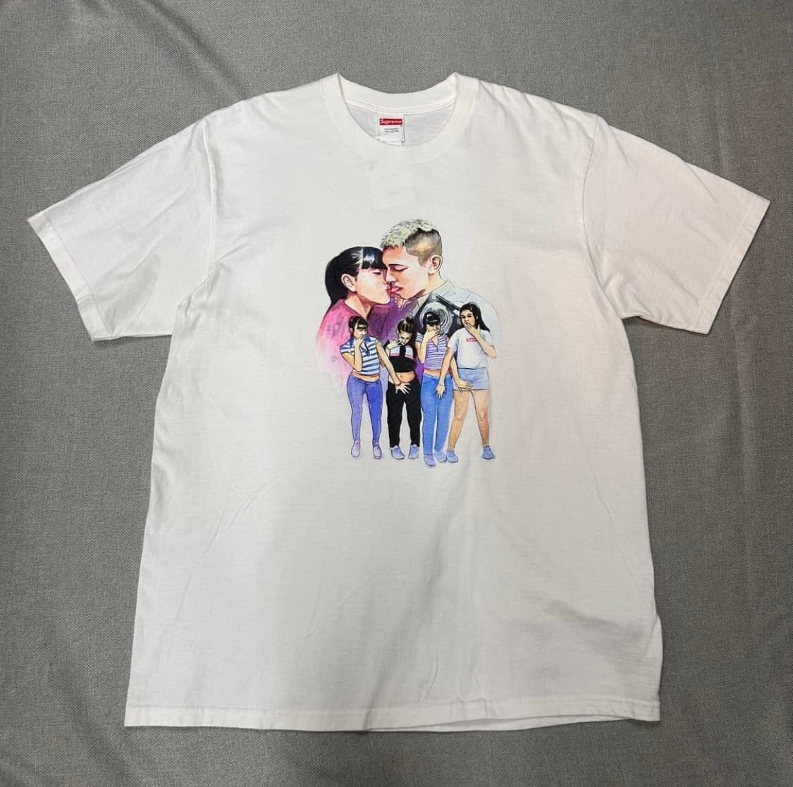 Supreme 슈프림 Kiss 반팔티셔츠 상품이미지2