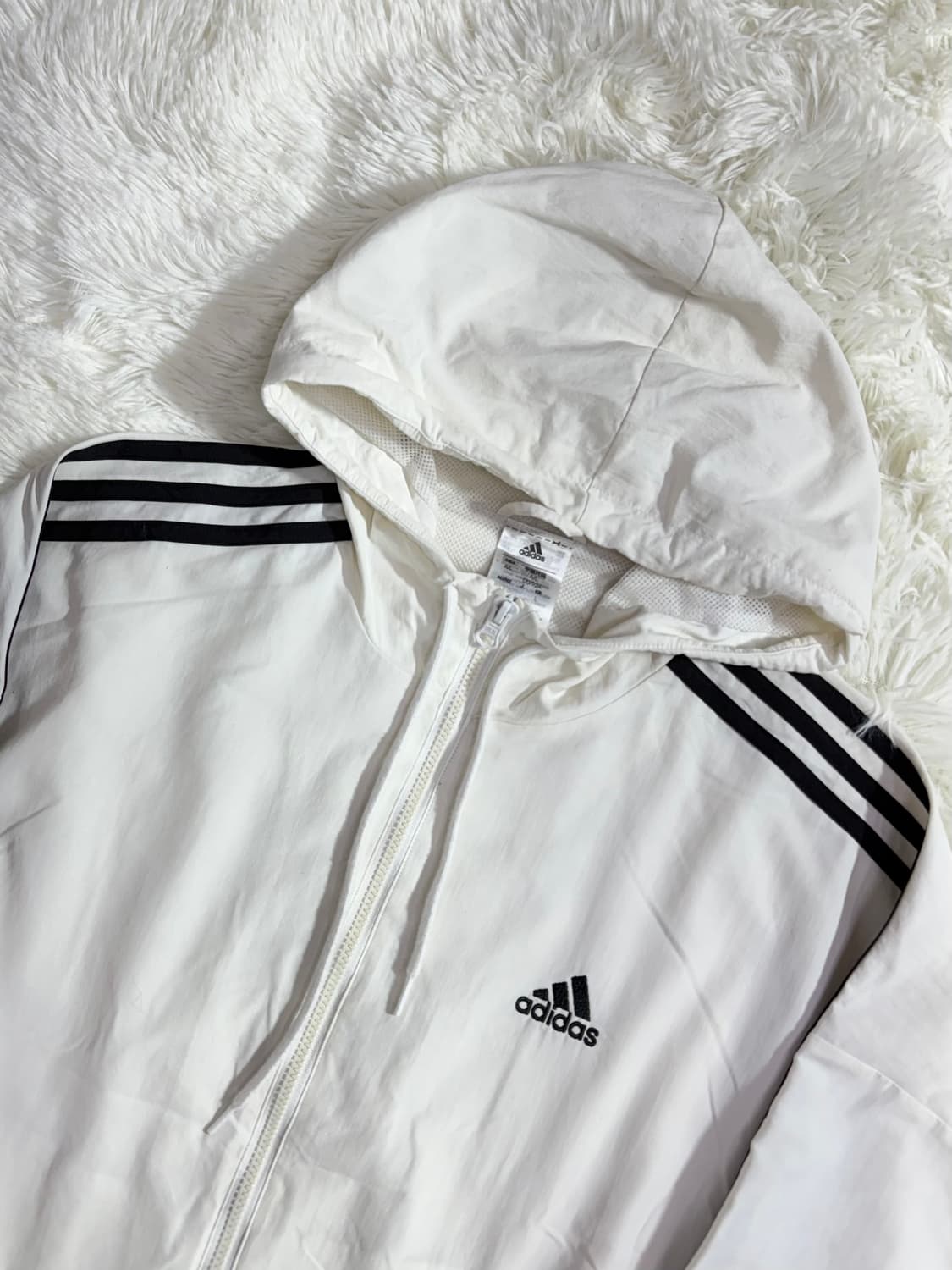 아디다스 화이트 오버핏 바람막이  상품이미지5