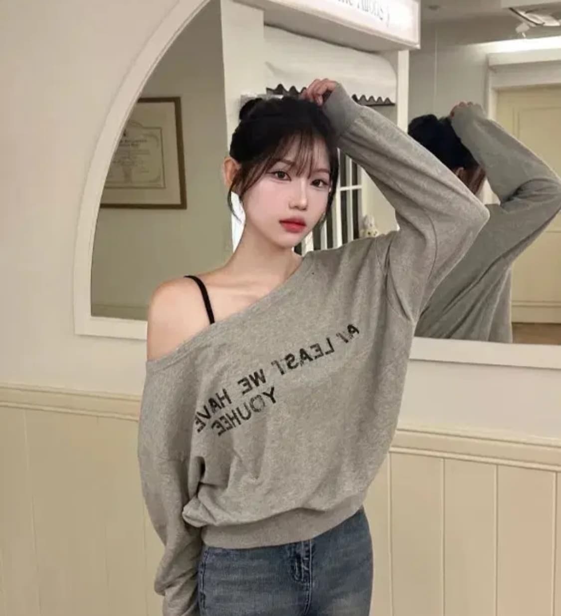 유희 오프숄더 스웻셔츠 멜란지그레이 상품이미지1