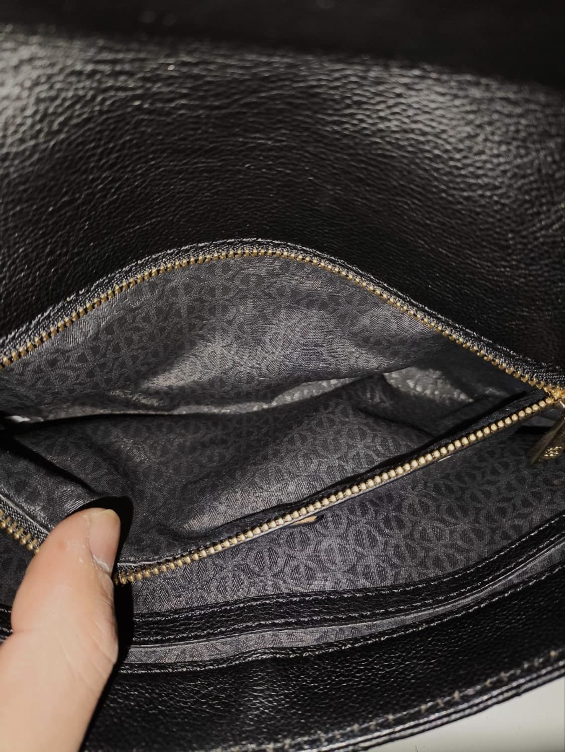 루이까또즈 금장 체인 숄더백 겸용 미니크로스백 상품이미지9