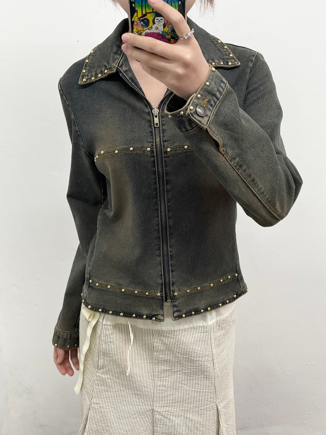 y2k 워싱 스터드 데님 자켓 상품이미지2