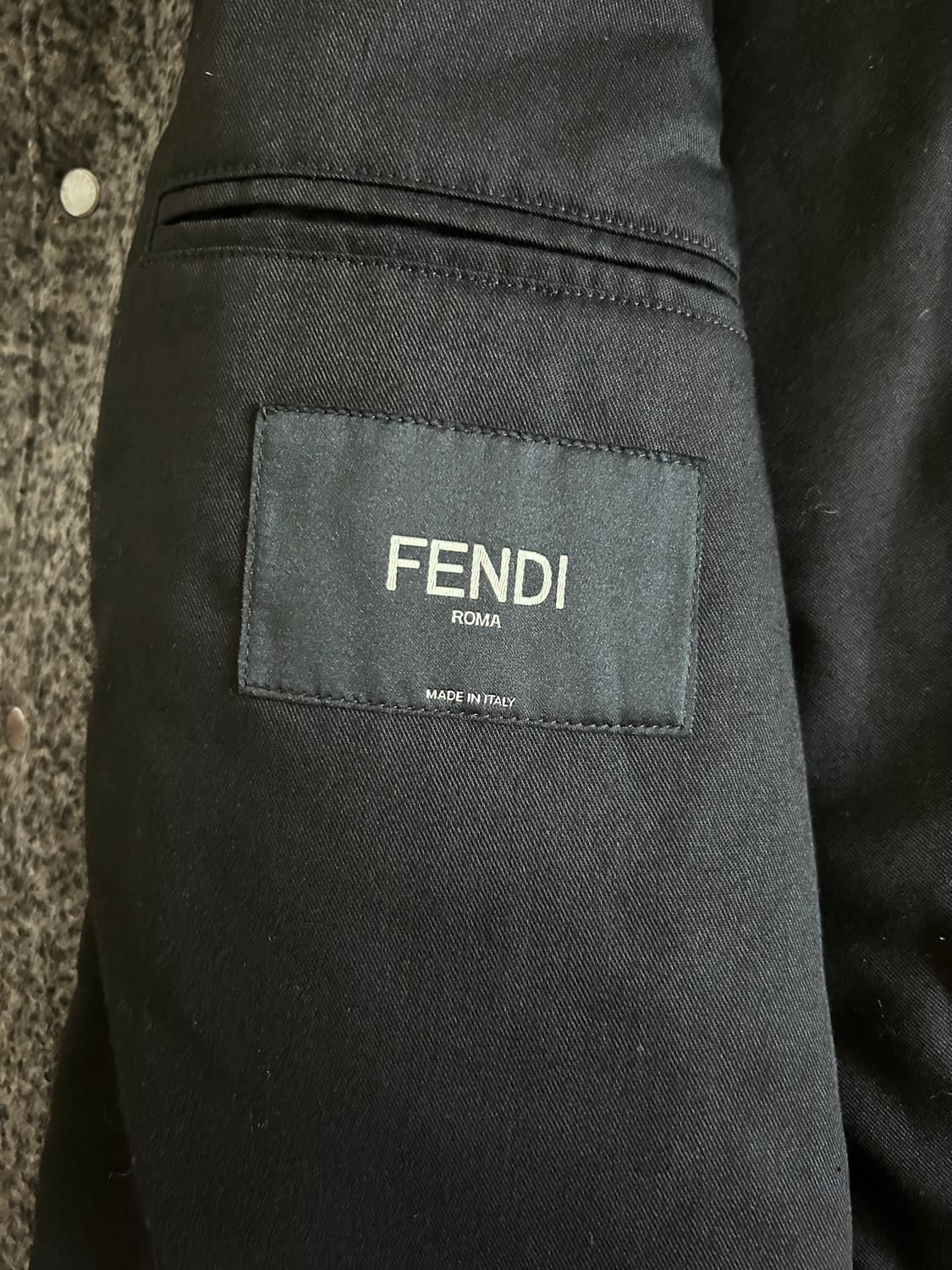 펜디 알파카 봄버 자켓 상품이미지9