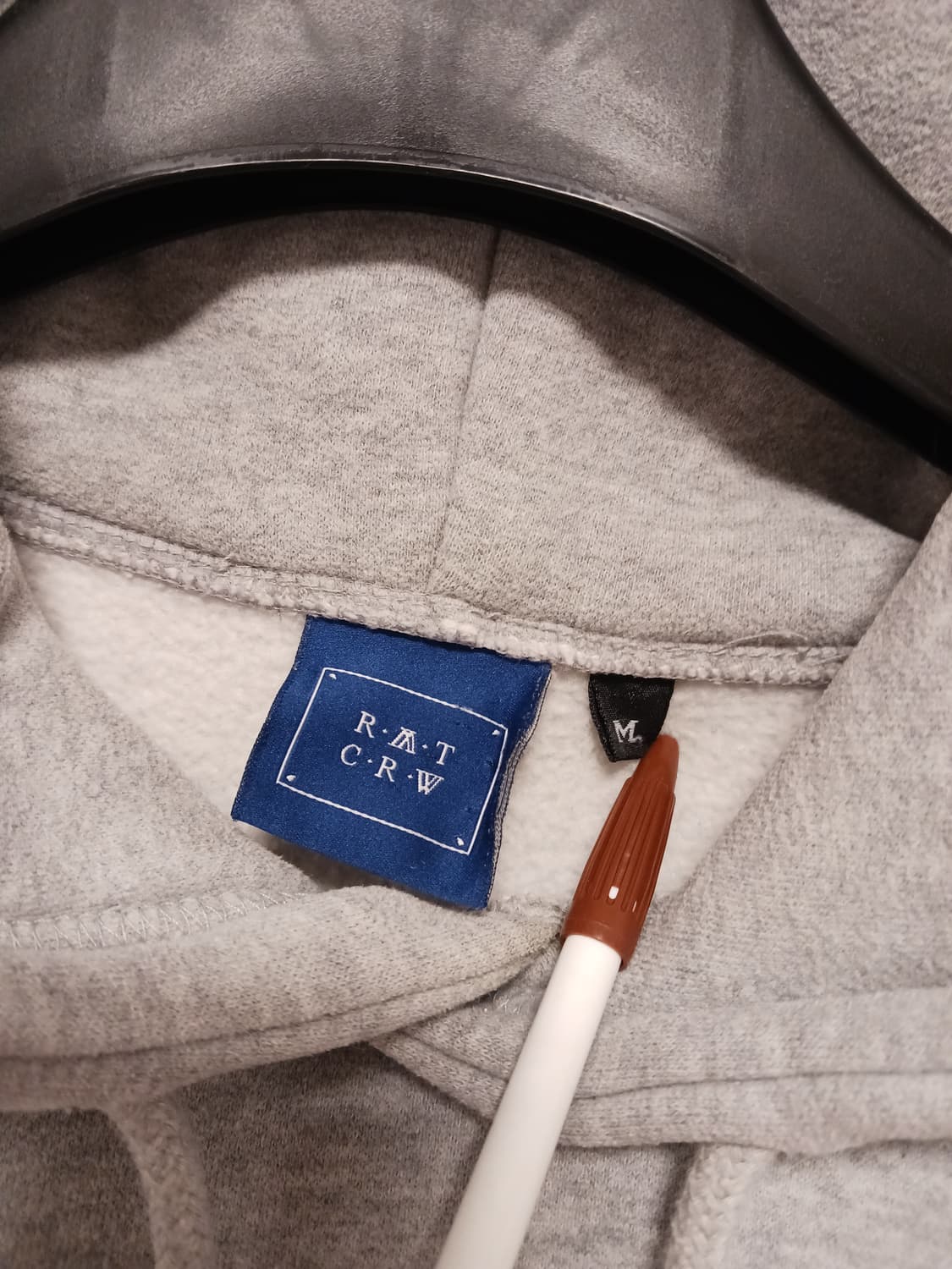 로맨티 크라운 기모후드티 상품이미지2