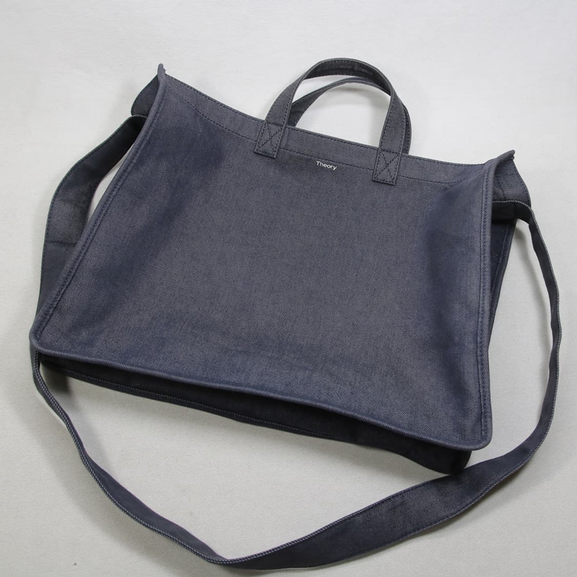 Theory 데님 에코백  상품이미지2