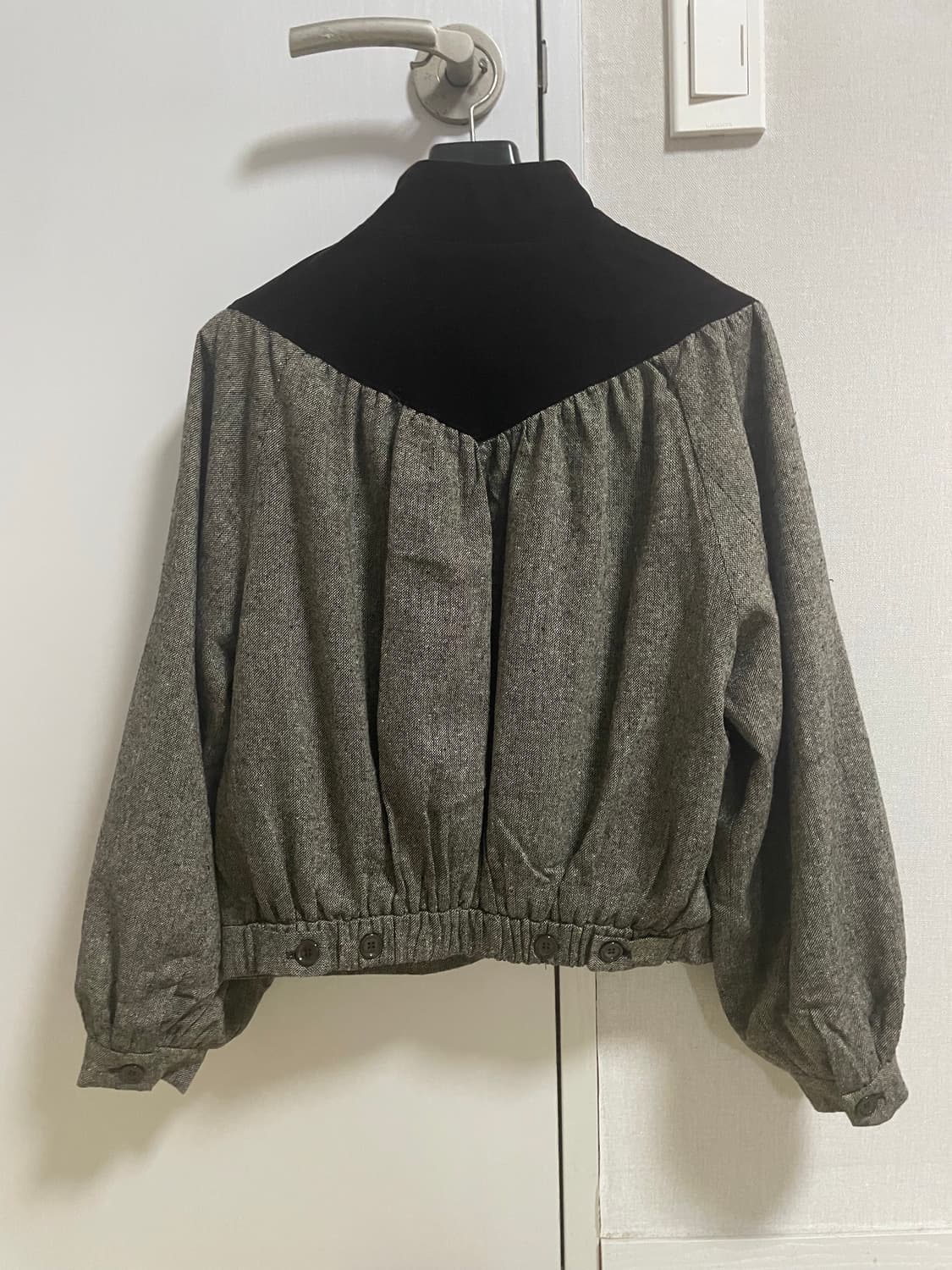 새제품.0) 아모멘토 울 트위드 요크 점퍼 벨벳울 블루종 자켓 브라운/차 상품이미지6