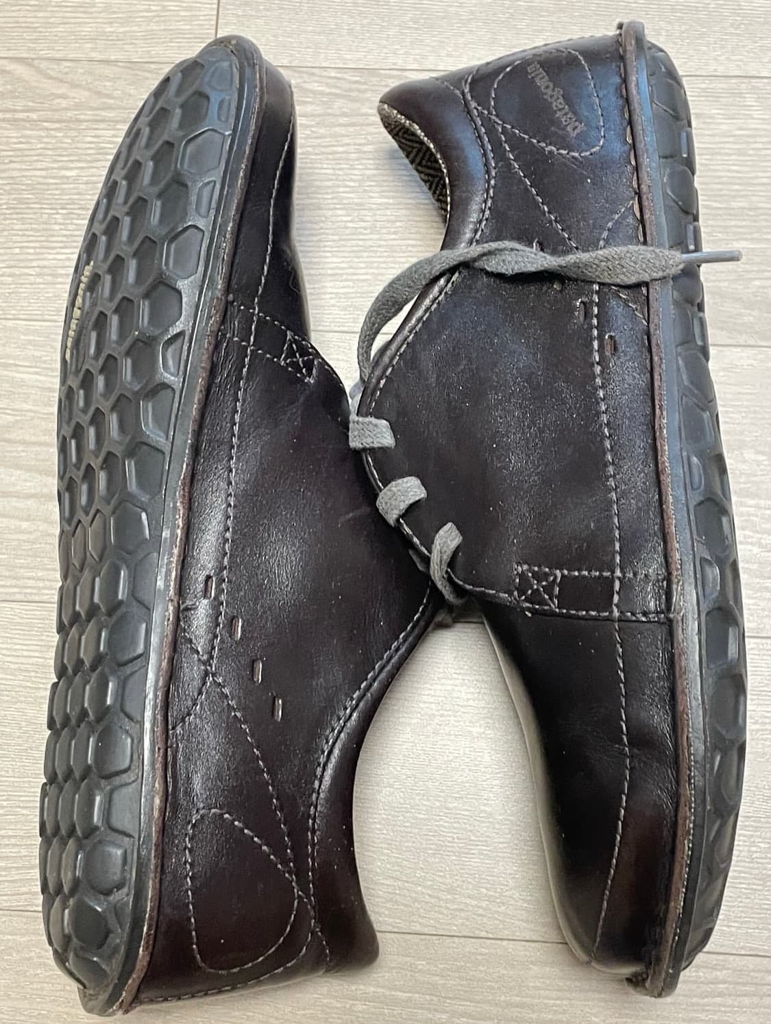 파타고니아 loulu 룰루 레더 슈즈 벨벳 브라운 265-270 상품이미지5