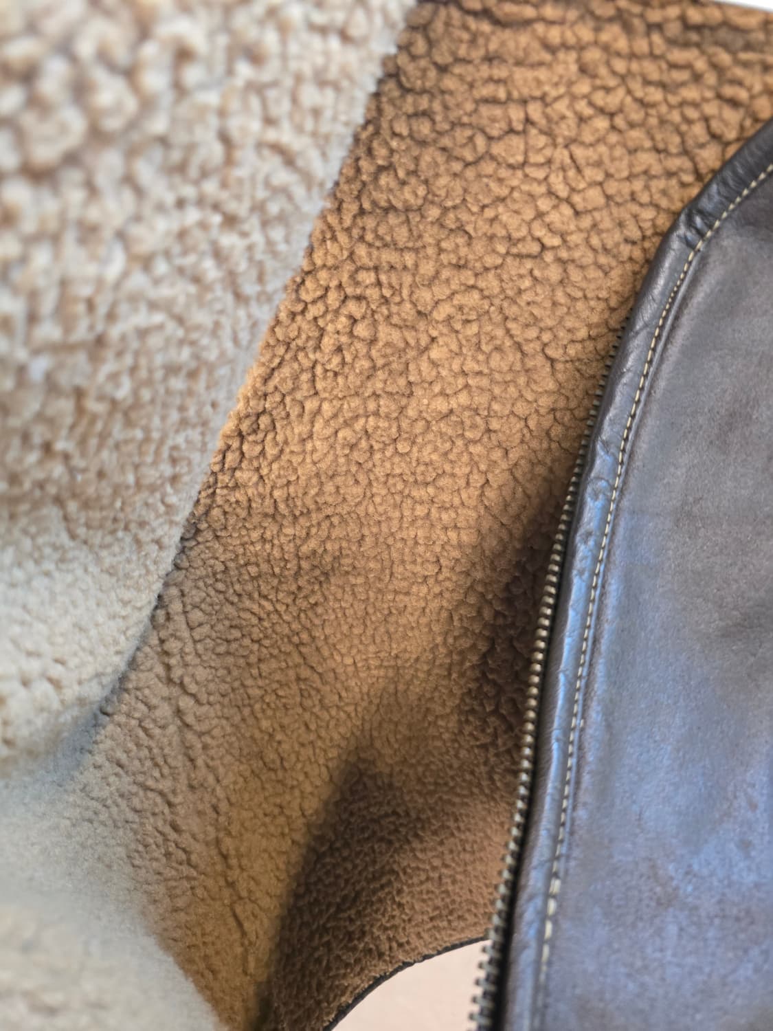 톰보이 브라운 빈티지 소가죽 양털 베스트 상품이미지5