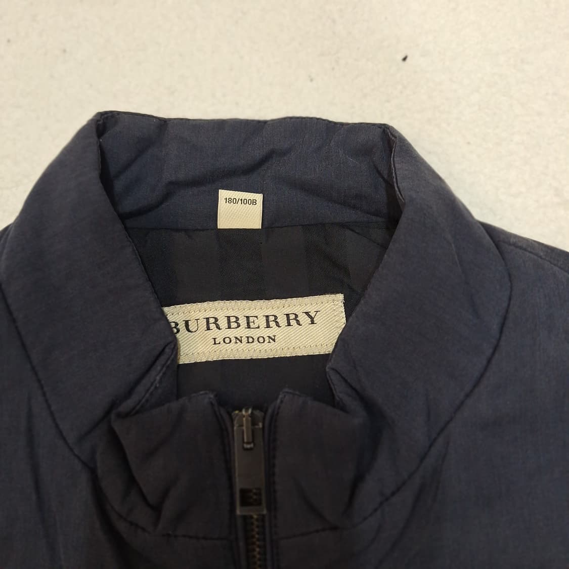 버버리 경량조끼100 상품이미지2