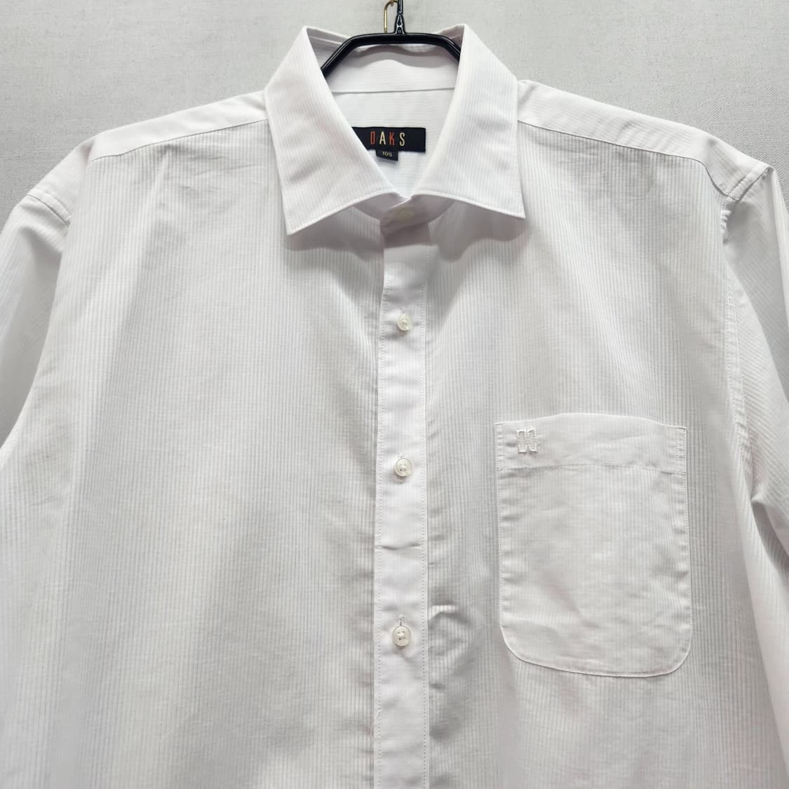 닥스 원포켓 로고 핀스트라이프 반팔셔츠 105(XL) 상품이미지2