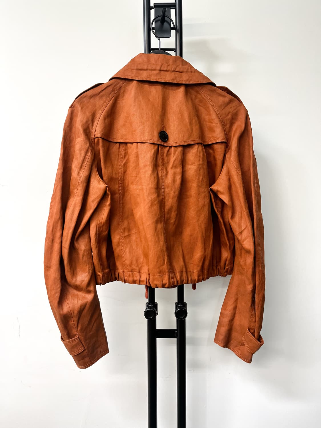 버버리 러스트 오렌지 숏 트렌치 자켓 상품이미지5