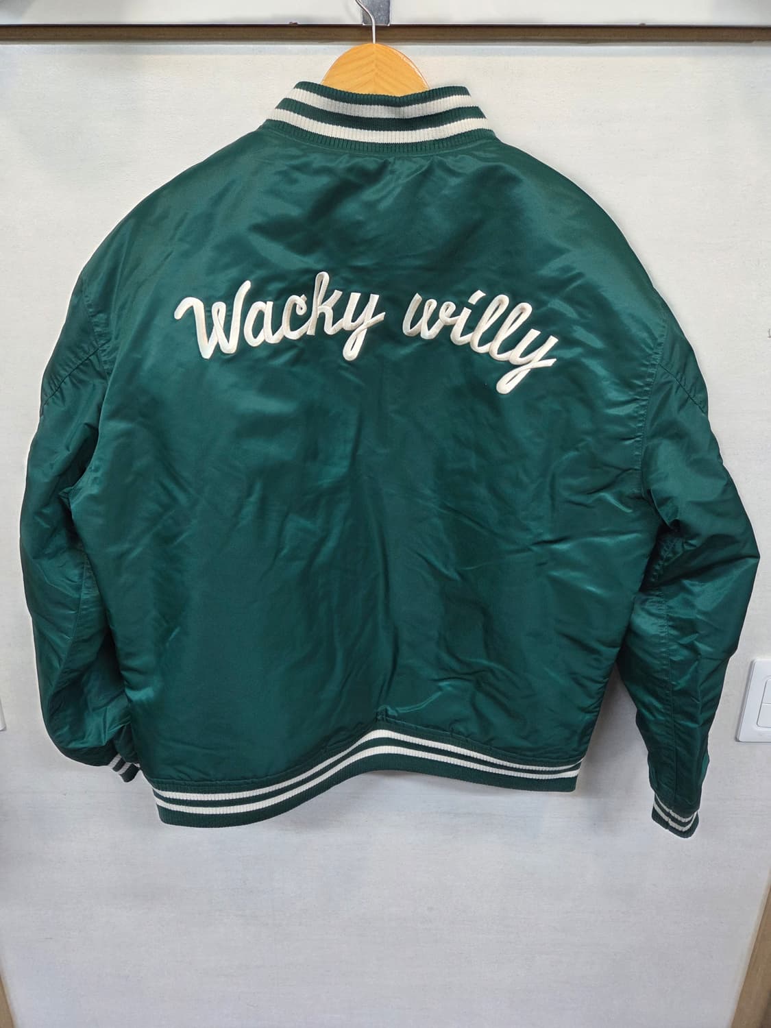 와키윌리 자수로고 바시티 자켓 그린 L 상품이미지2